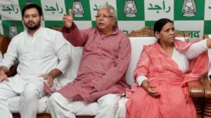 68ec94edeaa13-tejashwi-yadav--lalu-yadav--rabri-devi-135800869-16x9