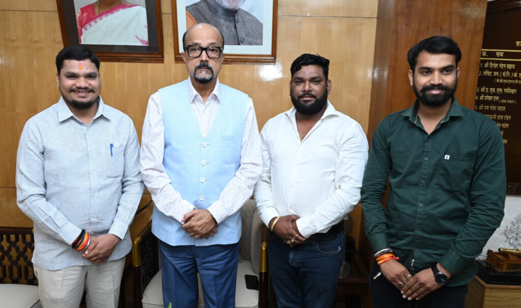 1762767580_0c7864a435698f2f3c75