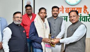 1764237353_6a394db481d4b4323a1d (1)