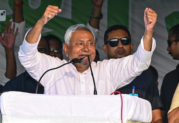 Nitish-Kumar-2025-11-d8c12cf2a9724cb62bce0e4654ed6162-scaled (1)