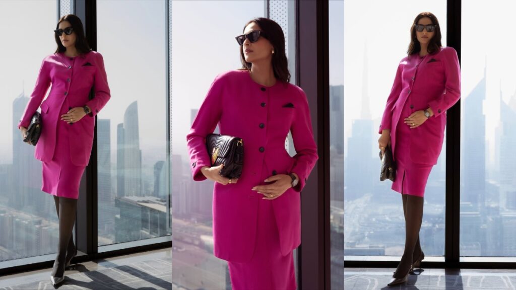 sonamkapoorbabybump-1763622693