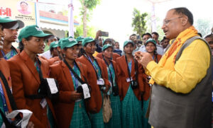 1765613716_6727dc455c75c37d5795