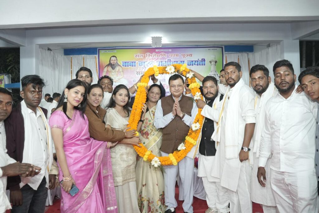 1766127756_1d4322596f83d166e81a