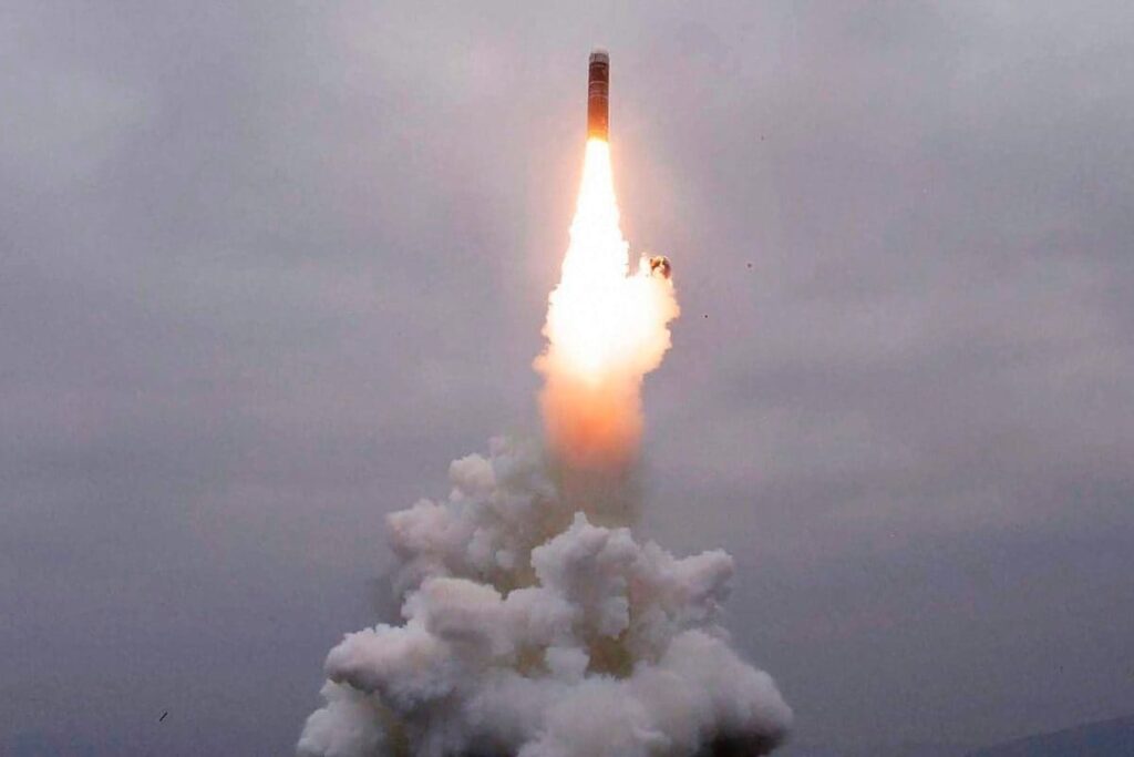 Missile-Test-2025-08-d57656947d68ad66d5227bf8d4e3be86-3x2