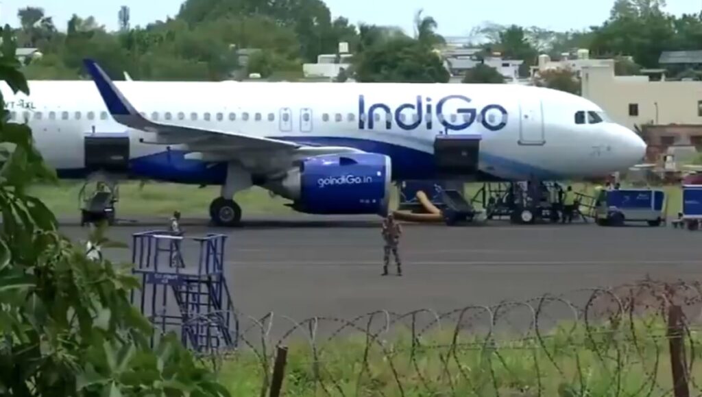 Bomb-threat-to-IndiGo-flight