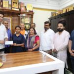 आज कोहका स्थित सर्व समाज कल्याण समिति के कार्यालय में क्षेत्र के गणमान्य नागरिकों, वरिष्ठजनों, माताओं-बहनों एवं युवाओं से आत्मीय भेंट संवाद हुआ।