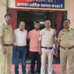 ऑनलाइन क्रिकेट सट्टा नेटवर्क पर धमतरी पुलिस का बड़ा प्रहार, दो अलग-अलग प्रकरणों में दो आरोपी गिरफ्तार...
