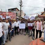 जंतर-मंतर के आंदोलन की गूंज गरियाबंद तक-NEET पेपर लीक पर गरियाबंद में छात्रों का जोरदार …