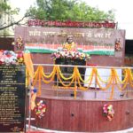 कारगिल युद्ध के अमर शहीद नायक कौशल यादव के 27वें शहादत दिवस पर उनकी धातु मूर्ति का रायपुर के काली माता मन्दिर आकाशवाणी के समीप रायपुर लोकसभा सांसद बृजमोहन अग्रवाल द्वारा किया गया अनावरण…