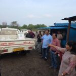 नगर निगम जोन 7 ने वार्ड 22 में सरोना शराब दुकान अहाता की स्वच्छता व्यवस्था का जनशिकायतों पर किया औचक निरीक्षण, गन्दगी मिली, लगभग 5 क्विंटल पानी पाउच, पॉलीथिन को जप्त कर किया 15000 रूपये का जुर्माना…