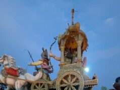 अर्जुन रथ सिविक सेंटर में सांसद विजय बघेल ने महिलाओं के साथ जलाया ‘आशीर्वाद का दीया’…