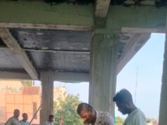 रायपुर नगर निगम जोन 3 क्षेत्र में गीतांजलि नगर में भूतल , प्रथम तल और द्वितीय तल पर निर्माणाधीन आवासीय भवन में फ्रंट एमओएस क्षेत्र में किये गए अतिरिक्त निर्माण को नोटिस देकर तोड़ा गया…