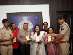 सीसीटीवी कैमरे लगाकर अपराध नियंत्रण में सहयोग करने वाले जागरूक नागरिकों को दुर्ग पुलिस ने किया सम्मानित…