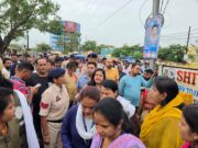 भाटागांव बाजार निर्धारित स्थल पर शिफ्ट, मुख्य मार्ग अतिक्रमणमुक्त — बाजार परिसर में नो-व्हीकल जोन लागू..