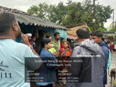 लगातार तेज बारिश के दौरान वार्ड 25 में रामनगर बस्ती में पानी घुसा, नगर निगम जोन 7 ने तत्काल मोटर पम्प लगाकर पानी को बाहर निकालकर निकासी की व्यवस्था की, एमआईसी सदस्य एवं वार्ड पार्षद भोलाराम साहू ने जोन कमिश्नर सहित किया निरीक्षण, जलभराव के चलते बस्ती के प्रभावित लगभग 200 लोगों को लंच पैकेट्स देने त्वरित कार्रवाई…