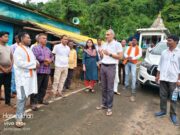 बाढ़ आपदा पर एक्शन मे जिला प्रशासन – गरियाबंद कलेक्टर रणबीर शर्मा मैनपुर क्षेत्र के दुरस्थ वनांचलो मे पहुंचकर अधिकारियो को दिया सख्त निर्देश …