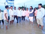 बाढ़ प्रभावितों के बीच लगातार पहुंच रहे मंत्री गुरु खुशवंत साहेब…