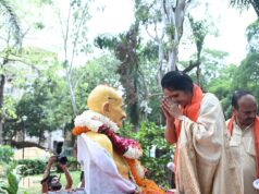 महात्मा गाँधी का जयन्ती पर महापौर मीनल चौबे और सभापति सूर्यकान्त राठौड़ ने किया सादर नमन…