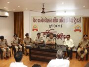 त्योहारों के मद्देनजर सराफा बाजार की सुरक्षा एवं यातायात व्यवस्था को लेकर वरिष्ठ पुलिस अधीक्षक ने किया भ्रमण, व्यापारियों के साथ बैठक कर दिए आवश्यक दिशा-निर्देश…