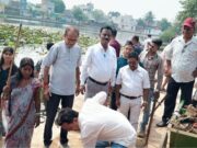 जनभागीदारी से घासीदास नगर तालाब में चला विशेष सफाई अभियान, सफाई कर्मियों के साथ नागरिकों ने भी निभाई सहभागिता…