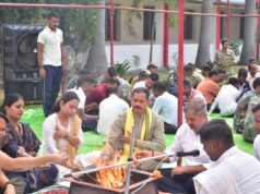 विजयदशमी के पावन अवसर पर पुलिस लाइन गरियाबंद में हुआ पारंपरिक शस्त्र पूजन…