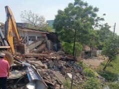 15 साल से बंद रास्ता होगा चालू, दर्जनभर से ज्यादा जारी नोटिस का नहीं हुआ असर, निगम ने हटाया अतिक्रमण…