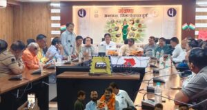 जिला पंचायत दुर्ग के सभाकक्ष में आयोजित बैठक एवं नवनियुक्त पदाधिकारियों के स्वागत का विहंगम दृश्य।