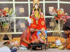 भिलाई नगर कालीबाड़ी में रविवार 25 अक्टूबर को बंगाली समाज का प्रमुख धार्मिक पर्व कोजागरी लक्ष्मी पूजा पारंपरिक रीति-रिवाजों, श्रद्धा एवं भक्तिभाव के साथ संपन्न हुआ।