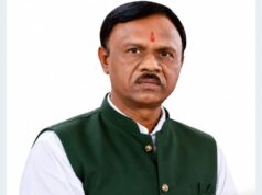 कर्मचारियों एवं पेंशनरों को केंद्र की प्रभावी तिथि से एरियर सहित लंबित महंगाई भत्ता एवं महंगाई राहत का एकमुश्त भुगतान करने राज्य सरकार से विशेष आग्रह :-छत्तीसगढ़ प्रदेश तृतीय वर्ग शासकीय कर्मचारी संघ जिलाध्यक्ष दुर्ग भानु प्रताप यादव