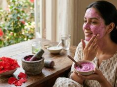 गुलाब-गुड़हल के फूलों से निखारें त्वचा, घर पर आसानी से बनाएं ये 2 फेस पैक…